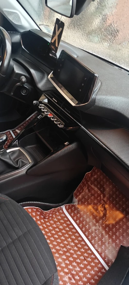 Peugeot 208 2022 Stile