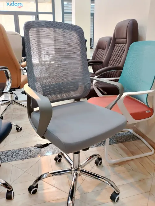 CHAISES