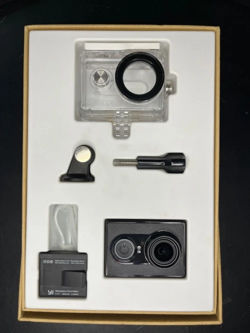 Caméra Sport Xiaomi Yi Action Cam Full HD 1080p Wifi + Caisson Étanche 40m