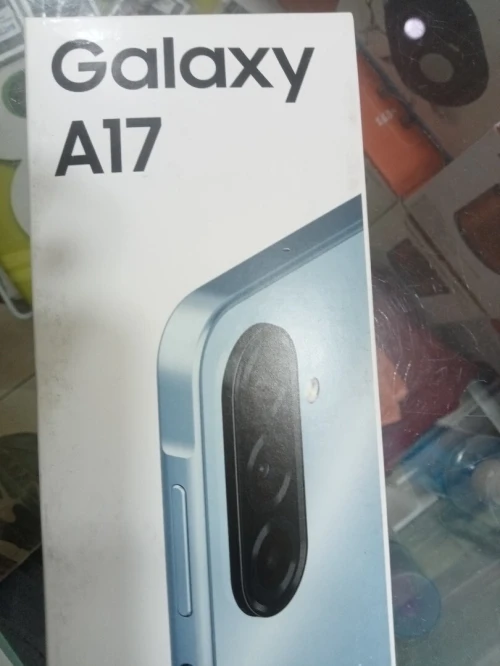 Samsung A17,A16