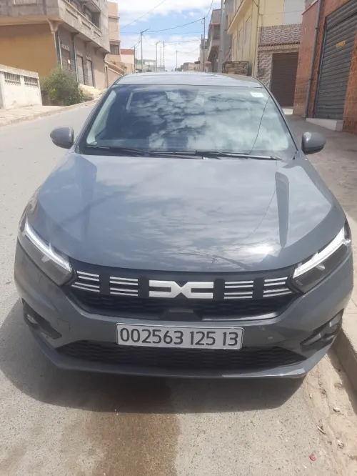Dacia Logane 2025 