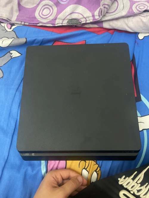 Ps4 slim