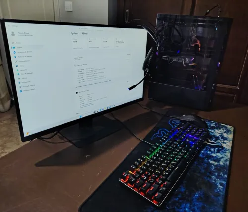 Full Pc Gaming setup (RTX 4060 / i5 13thn Gen - Excellent état)