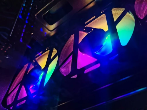 Full Pc Gaming setup (RTX 4060 / i5 13thn Gen - Excellent état)