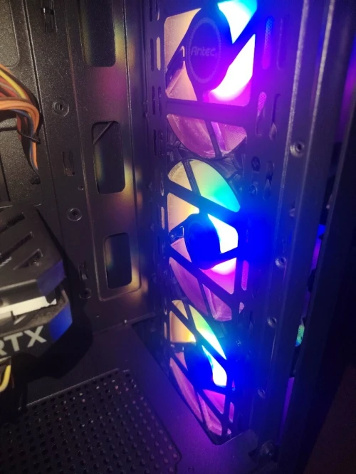 Full Pc Gaming setup (RTX 4060 / i5 13thn Gen - Excellent état)