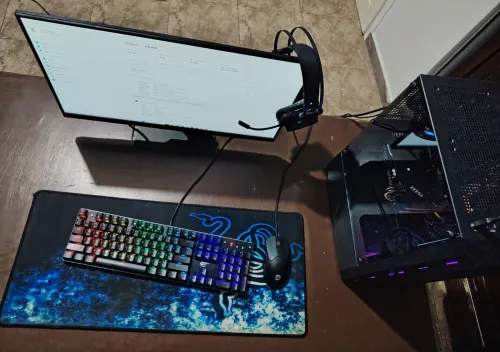 Full Pc Gaming setup (RTX 4060 / i5 13thn Gen - Excellent état)