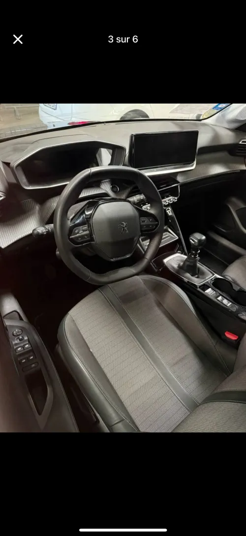 Peugeot 208 2022 Allure