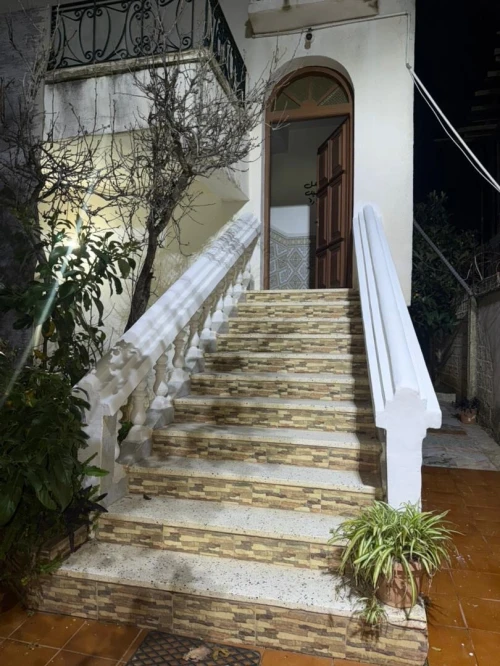 Location Appartement Niveau de villa F5 Alger Draria