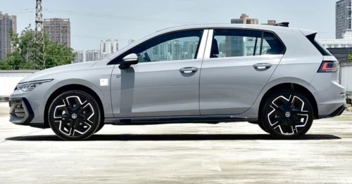 Volkswagen Golf 8 2026 R-Line