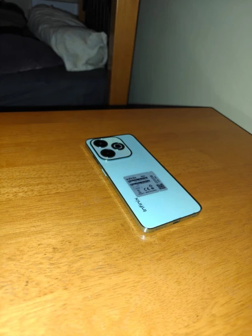Infinix Hot 40i