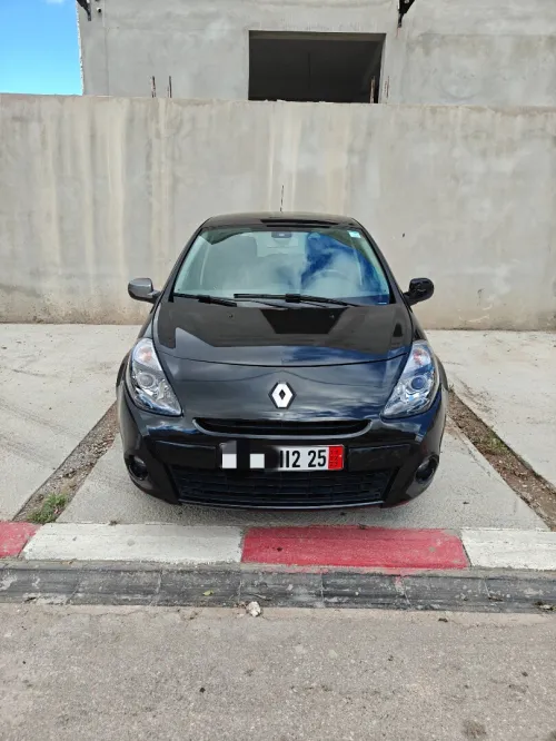 Renault Clio 3 2012 Night and Day
