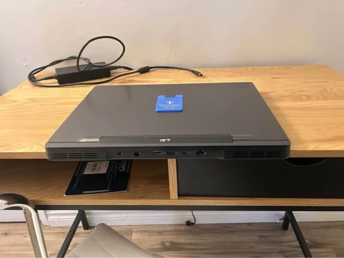 Dell G7 17 7790 Gaming Laptop RTX 2060 16GB RAM 1TB