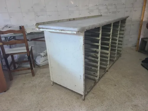 Table en marbre 