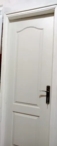 Porte avec cadre 