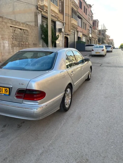 Mercedes Classe E 2001 Classe E