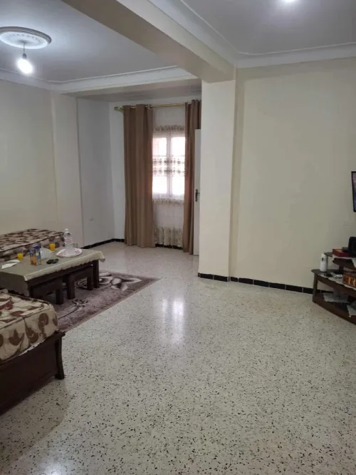 Vente Appartement F4 Chlef Tenes