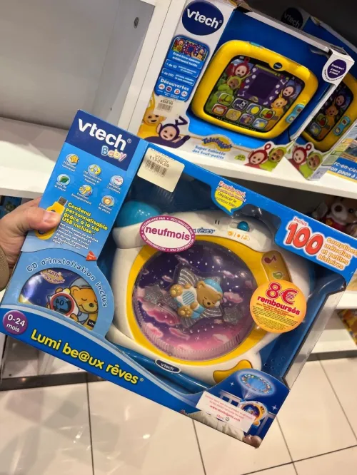Un lot de jouets européen