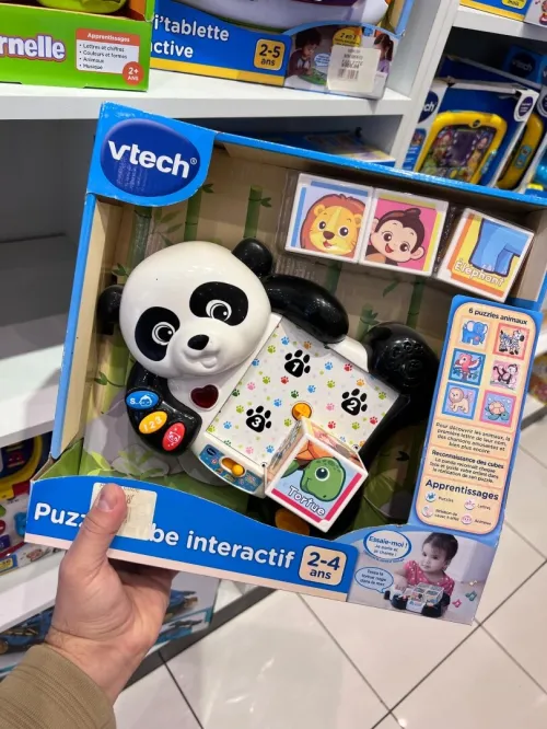 Un lot de jouets européen