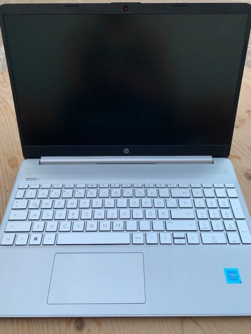 HP Laptop 15s