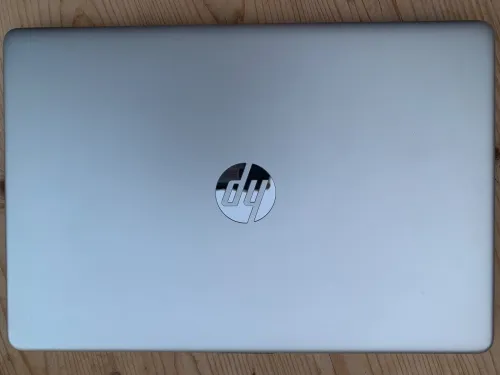 HP Laptop 15s