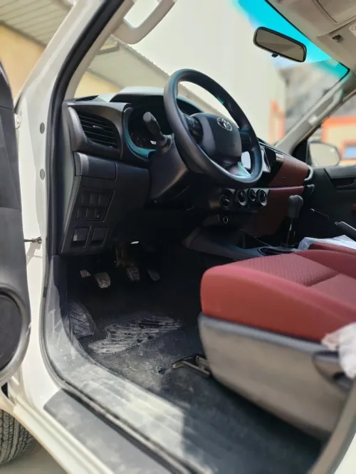 Toyota HILUX Dubai 2026 سلوقية