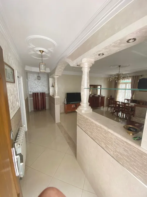 Location Appartement Niveau de villa F3 Alger Hydra