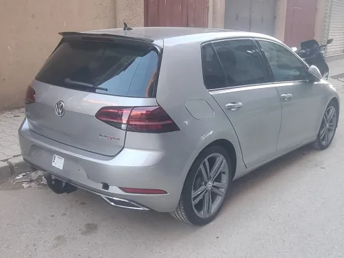 Volkswagen Golf 7 2018 Carat