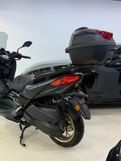 Yamaha Xmax 300 tech max 2023
