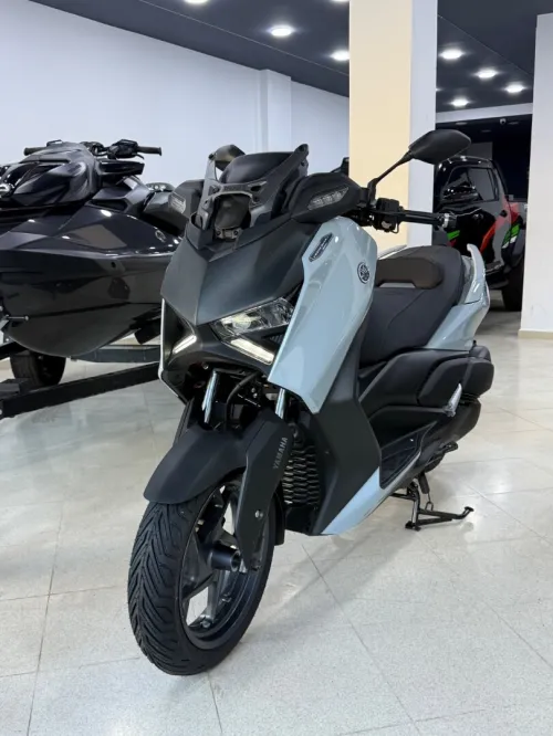 Yamaha Xmax tech Max + 2026