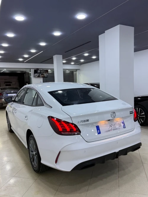 MG MG5 2026 