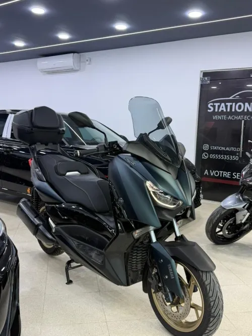 Yamaha Xmax 300 tech max 2023