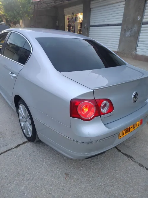 Volkswagen Passat 2009 R line