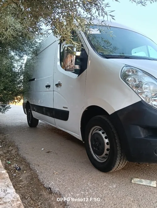 Renault Master 2012