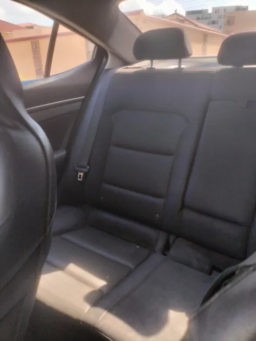 Hyundai Elantra 2017 GLS