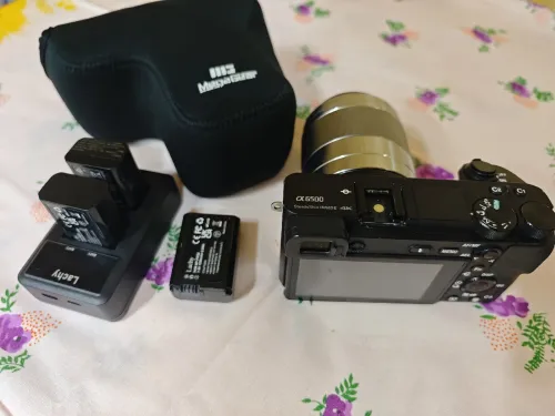 Sony 6500 + 50m 1.8
