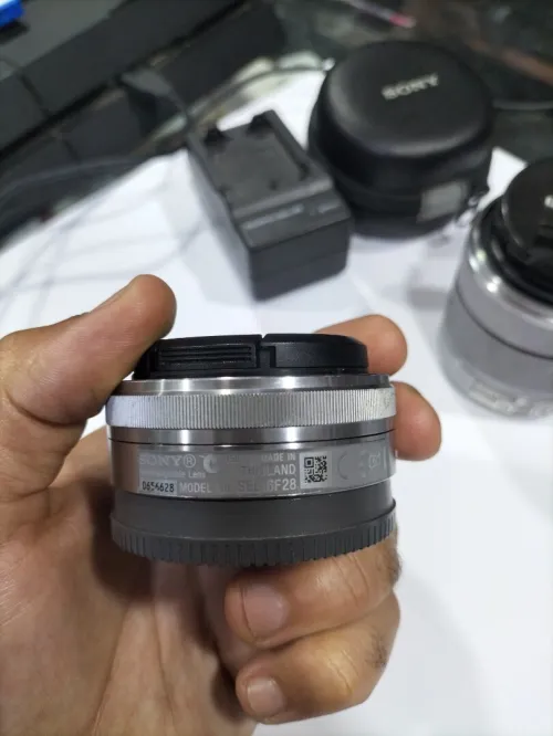 Sony NEX-5 + 3 objectifs Sony E-mount ( bon état)