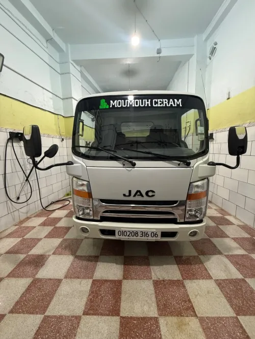 JAC 1040s 2016
