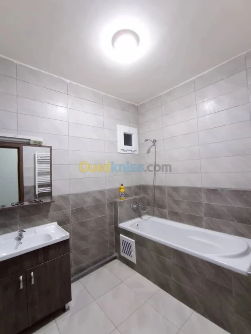 Location Appartement F4 Alger Reghaia
