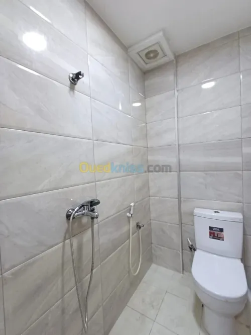 Location Appartement F5 Alger Bordj el bahri
