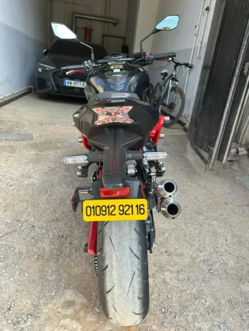 Kawasaki Z900 2021