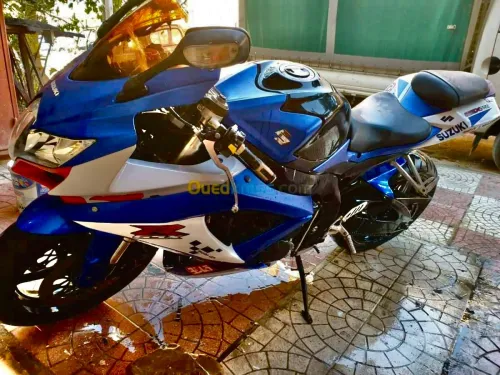 Suzuki K9 2009
