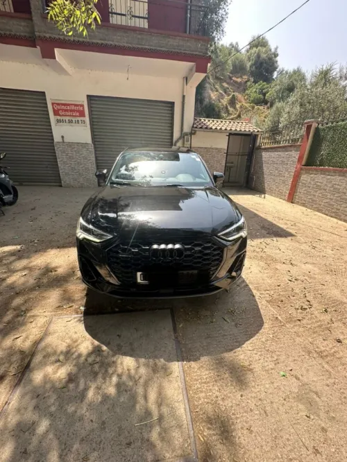 Audi Q3 2023 Quarto sline