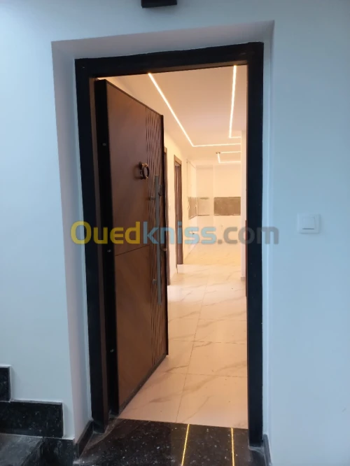 Vente Appartement F4 Alger Bordj el bahri