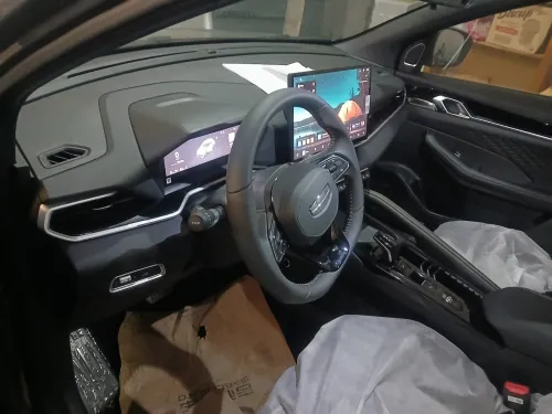 Geely Coolray 2026 