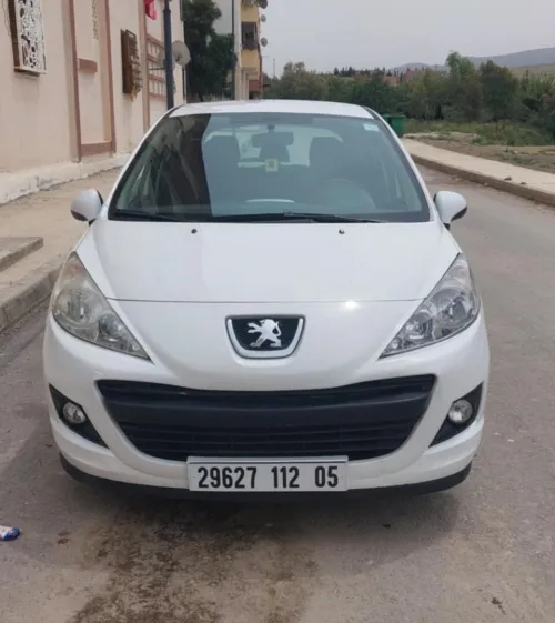 Peugeot 207 2012 