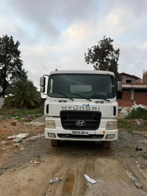Hyundai 15 tan 