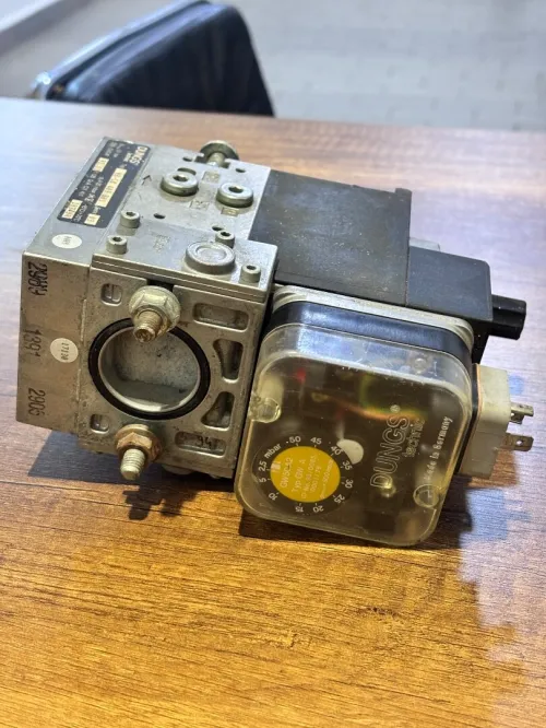 Bloc de gaz Chaudière Buderus G334