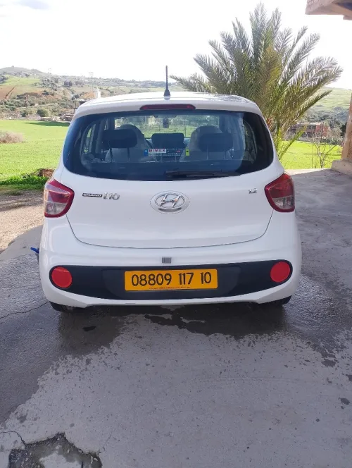 Hyundai Grand i10 2017 Latoute