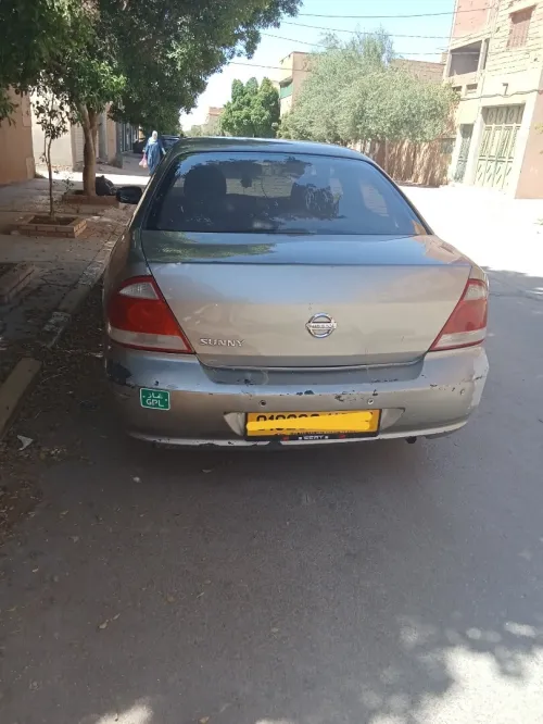 Nissan Sunny 2010 B10