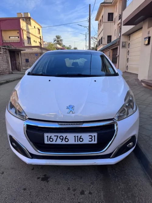 Peugeot 208 2016 Active Facelift